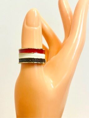 Vintage Tricolor Patriotic Red White Blue Enamel Gold Tone Statement Band Ring